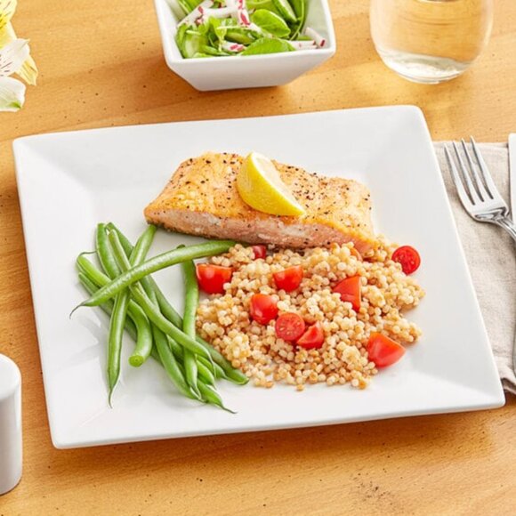 Crate&Barrel Court Large Square Dinner Plates, Set of 4 - Picture 9 of 11